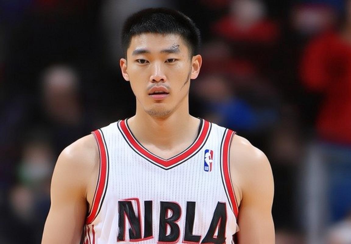 2017年NBA季后赛快船与勇士的激烈对决回顾与分析(图1)